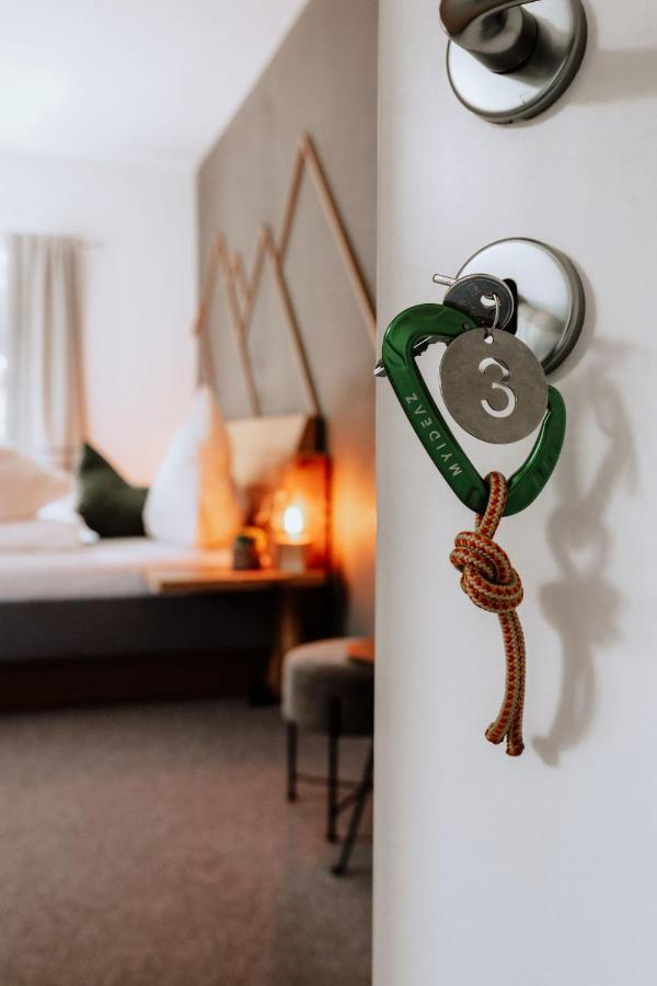 Das Schutzhaus-Bed And Breakfast-Dein Basislager Im Salzkammergut "바트아우시 외부 사진